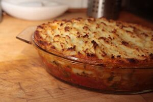 Garlic and seafood pie