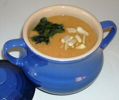 Sopa de maní y tomates (Peanut and tomato soup) - (TM)