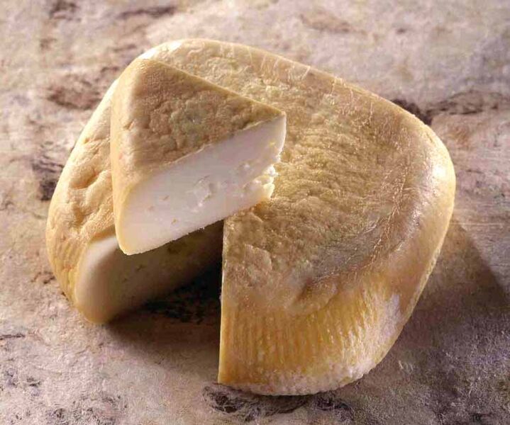 File:Niolo cheese.jpg