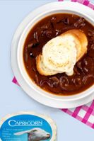 Red onion soup with Capricorn croutons