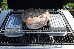 My rather successful method to raise the joint well above the hot coals