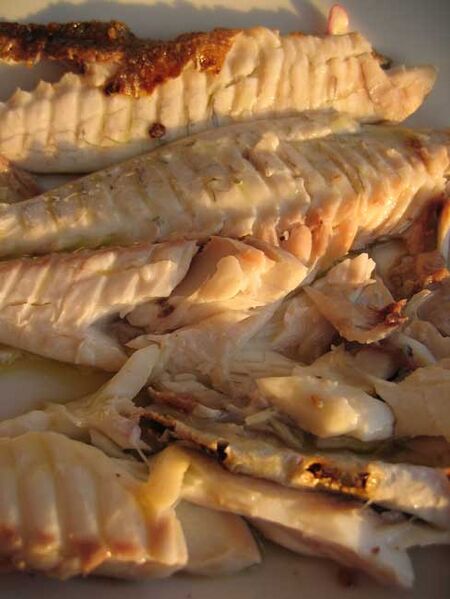 File:Baked sea bass (Chinese style) recipe.jpg