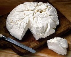 Tuma 'd Trausela cheese