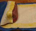 Thumbnail for File:Roll the beef in the puff-pastry.jpg