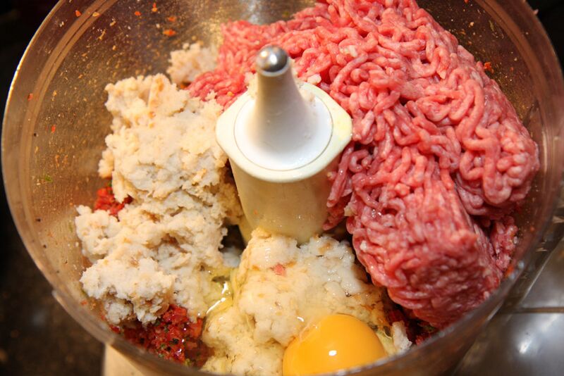 File:Chorizo, herbs, beef mince, breadcrumbs, egg.jpg.jpg