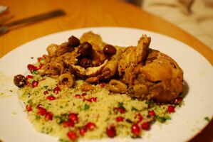 Djedj b'l-qasbour (Stewed chicken)