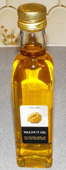 Walnut oil