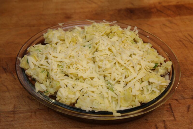 File:Bangers and mash pie (cheat) ready to bake.jpg