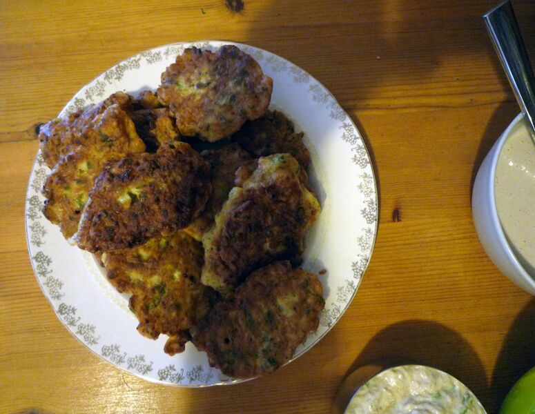 File:Cauliflower and turmeric fritters recipe.jpg