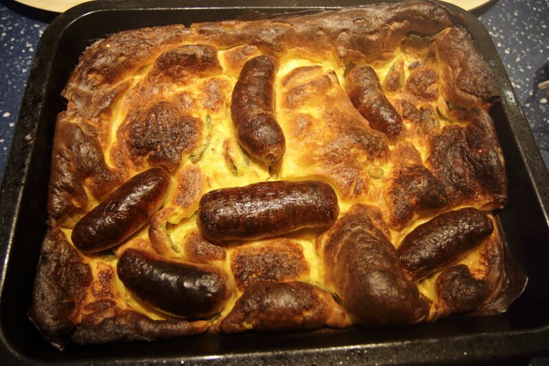 File:Toad-in-the-hole cooked.jpg
